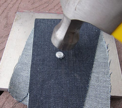 jeans_rivets_hammer9 Aligning rivet for installation